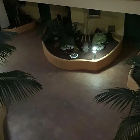 아파트 Parque Tropical 아로나